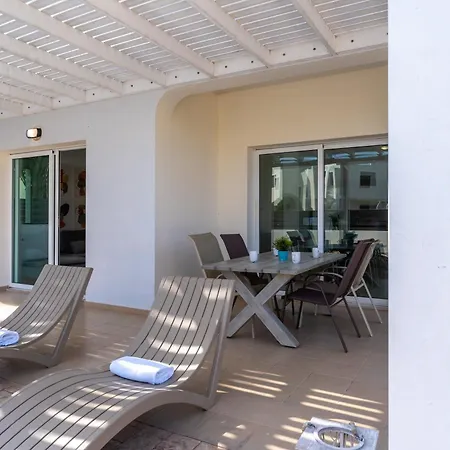 Casa Yasmina - 3 Bedroom In Protarász