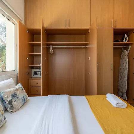 Апартаменты Casa Yasmina - 3 Bedroom In *