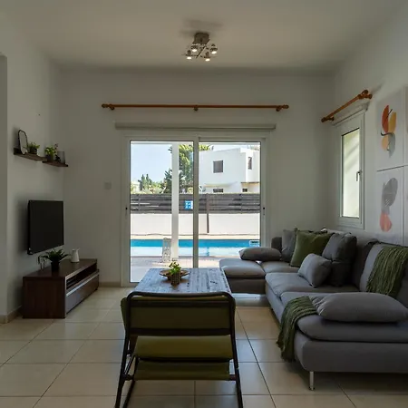 Апартаменты Casa Yasmina - 3 Bedroom In *