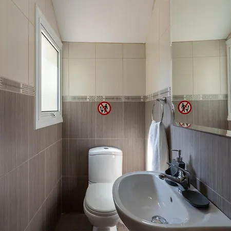 Апартаменты Casa Yasmina - 3 Bedroom In